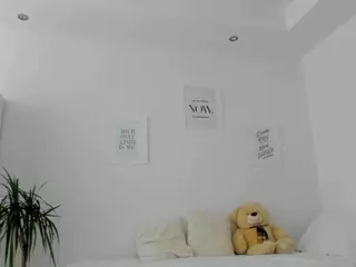 Bubble-doll7's Live Sex Cam Show