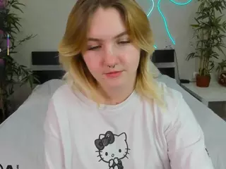 Julia-Jips's Live Sex Cam Show
