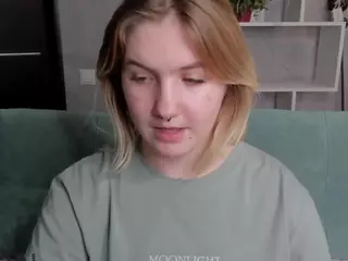 Julia-Jips's Live Sex Cam Show