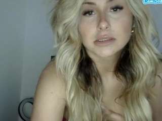 Live cam show with lacey