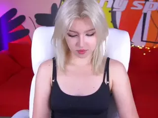 SelenaIriss's Live Sex Cam Show