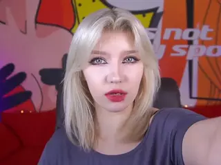 SelenaIriss's Live Sex Cam Show