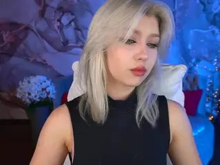 SelenaIriss's Live Sex Cam Show