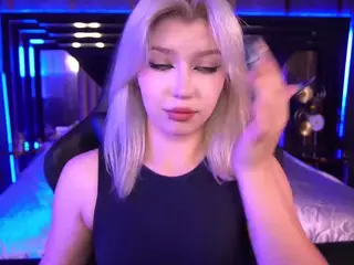 SelenaIriss's Live Sex Cam Show