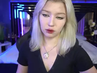 SelenaIriss's Live Sex Cam Show
