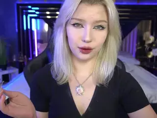 SelenaIriss's Live Sex Cam Show