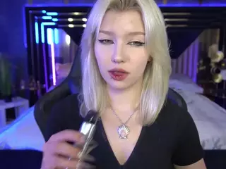 SelenaIriss's Live Sex Cam Show