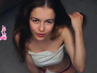 Gemma's Live Sex Cam Show