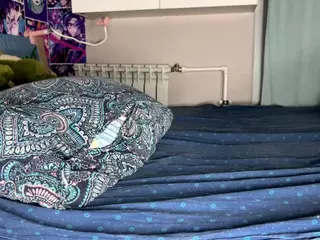 GladysFricker's Live Sex Cam Show