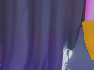 Raybel's Live Sex Cam Show