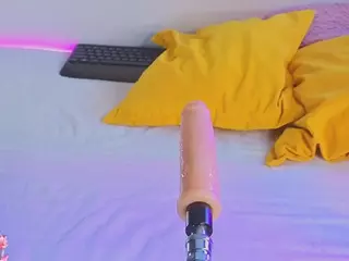 Raybel's Live Sex Cam Show