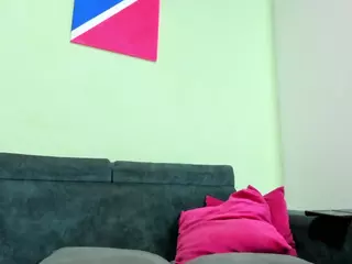 cinderella-jackson's Live Sex Cam Show