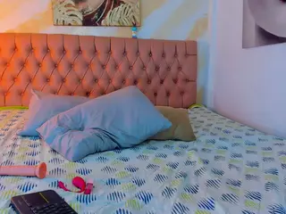 dansofia's Live Sex Cam Show