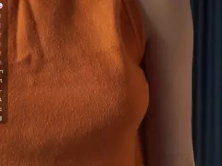 ElgaCurrington's Live Sex Cam Show