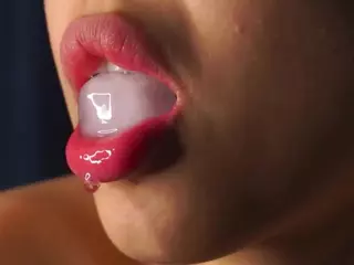 ElgaCurrington's Live Sex Cam Show