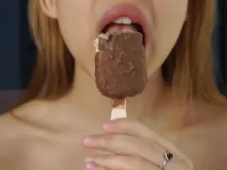 ElgaCurrington's Live Sex Cam Show