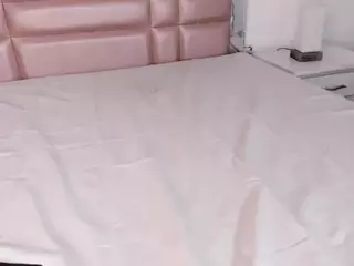 MaddieStark's Live Sex Cam Show