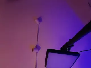 MeganMyerss's Live Sex Cam Show