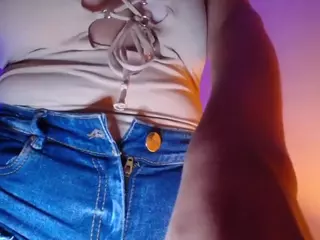 MeganMyerss's Live Sex Cam Show