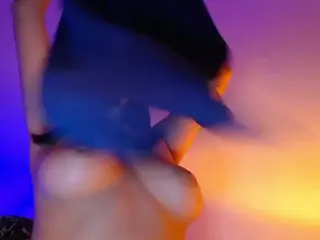 MeganMyerss's Live Sex Cam Show