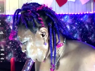 qnibee's Live Sex Cam Show