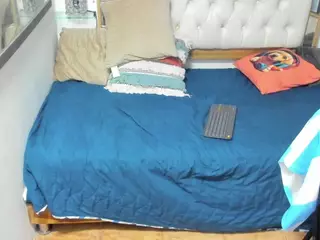 Virgin-Colombian's Live Sex Cam Show