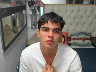Virgin-Colombian's Live Sex Cam Show