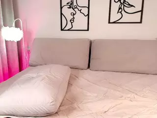 AnetaFoster's Live Sex Cam Show