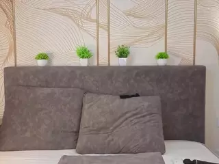 AsaCrystal's Live Sex Cam Show