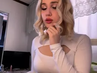 DieraBride's Live Sex Cam Show
