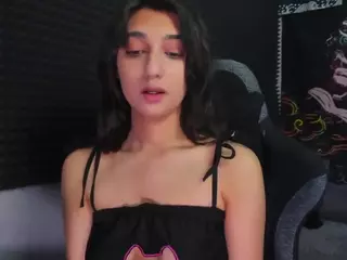 ElfyRares's Live Sex Cam Show