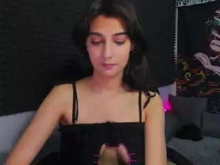 ElfyRares's Live Sex Cam Show