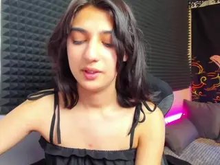 ElfyRares's Live Sex Cam Show