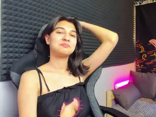 ElfyRares's Live Sex Cam Show