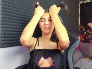 ElfyRares's Live Sex Cam Show