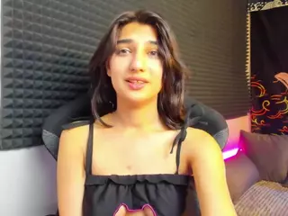 ElfyRares's Live Sex Cam Show