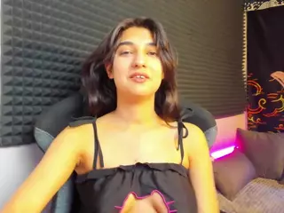 ElfyRares's Live Sex Cam Show
