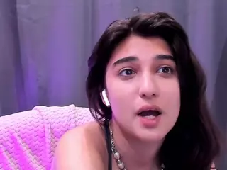 ElfyRares's Live Sex Cam Show