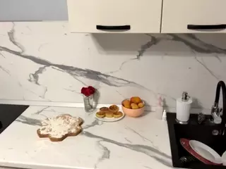 ElwynaCordner's Live Sex Cam Show