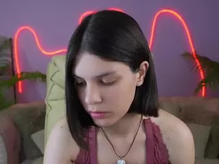 HarlyBell's Live Sex Cam Show