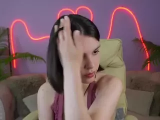 HarlyBell's Live Sex Cam Show
