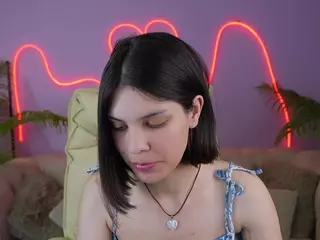 HarlyBell's Live Sex Cam Show
