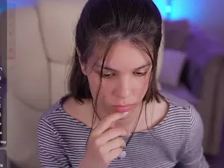 HarlyBell's Live Sex Cam Show