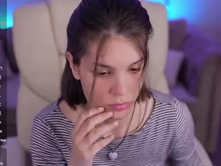 HarlyBell's Live Sex Cam Show