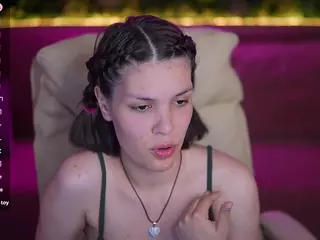 HarlyBell's Live Sex Cam Show
