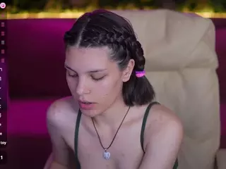 HarlyBell's Live Sex Cam Show