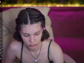HarlyBell's Live Sex Cam Show