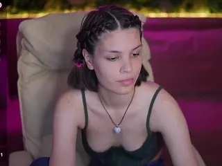 HarlyBell's Live Sex Cam Show