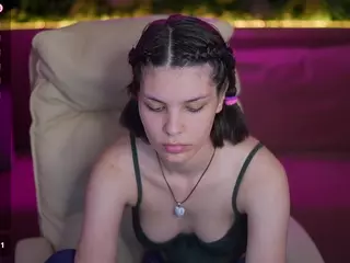 HarlyBell's Live Sex Cam Show
