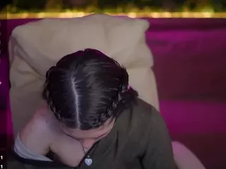 HarlyBell's Live Sex Cam Show